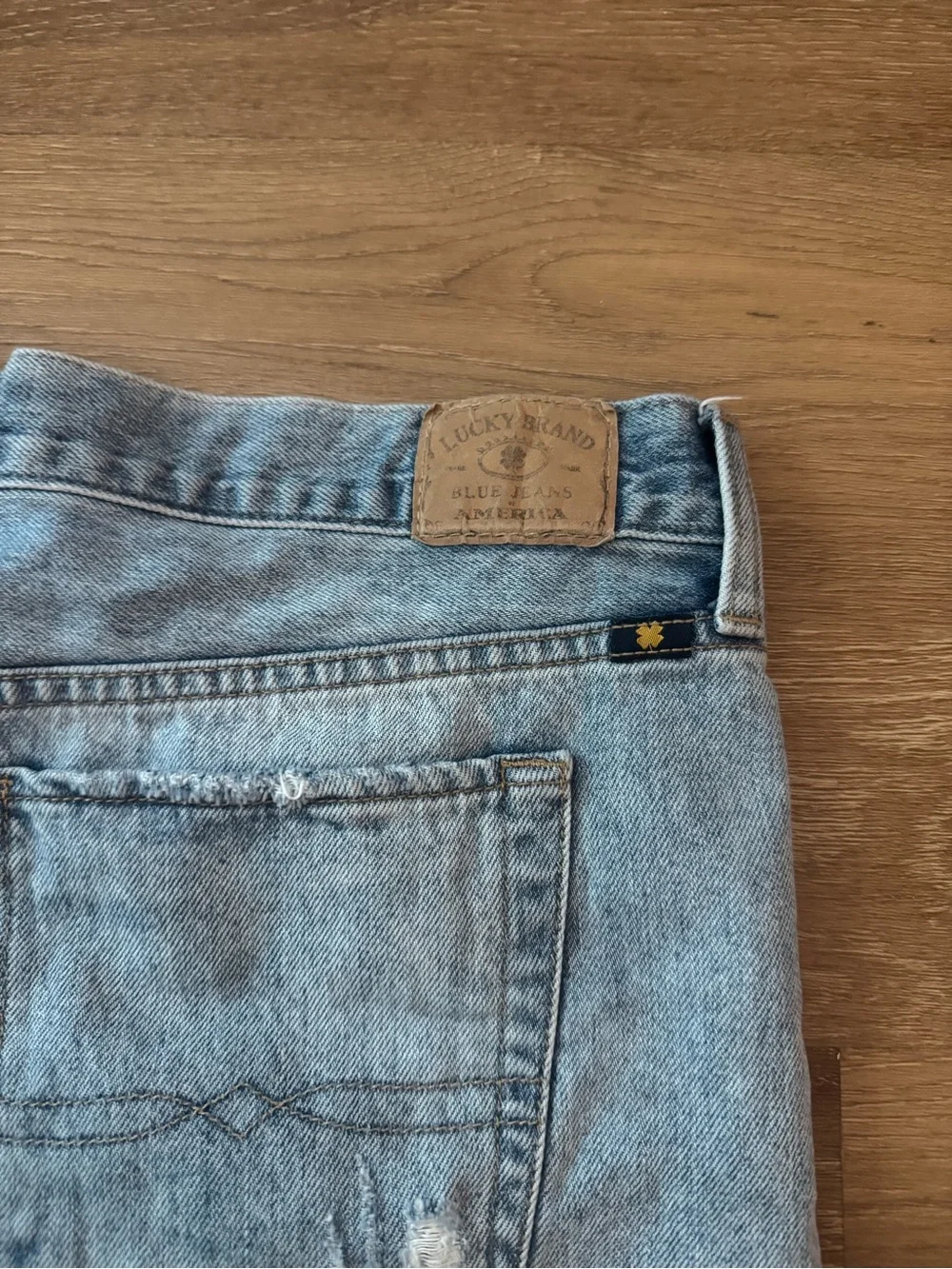 Lucky Brand classic light
